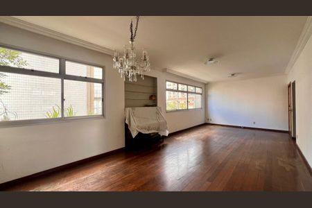 Apartamento à venda com 209m², 4 quartos e 2 vagassala 