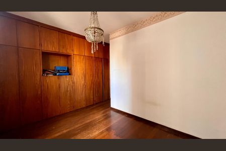 Apartamento à venda com 209m², 4 quartos e 2 vagasquarto 