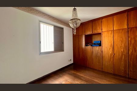 Apartamento à venda com 209m², 4 quartos e 2 vagasquarto 