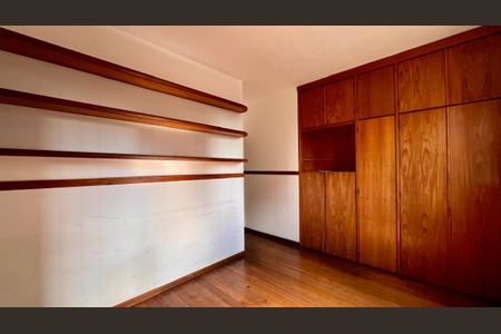 Apartamento à venda com 209m², 4 quartos e 2 vagasquarto 