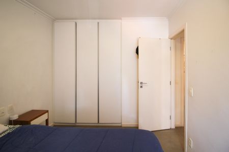 Apartamento à venda com 80m², 2 quartos e 1 vagaQuarto 1 
