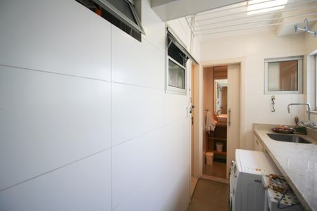 Apartamento à venda com 80m², 2 quartos e 1 vagaÁrea de Serviço