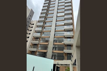 Apartamento à venda com 83m², 2 quartos e 2 vagas Apartamento à venda com 83m², 2 quartos e 2 vagasFachada e portaria