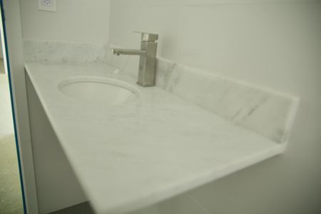 Apartamento à venda com 83m², 2 quartos e 2 vagasBanheiro Social 