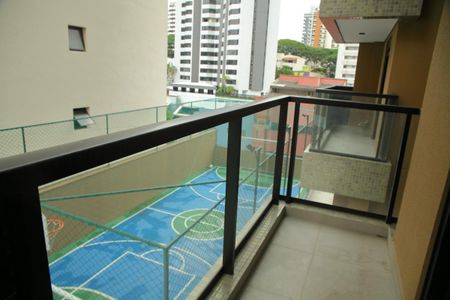 Apartamento à venda com 83m², 2 quartos e 2 vagasQuarto 2 - Sacada 