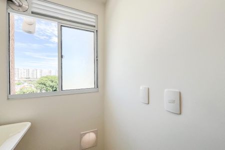 Apartamento para alugar com 38m², 2 quartos e sem vagaÁrea de Serviço