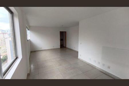 Apartamento para alugar com 4 quartos, 110m² em Buritis, Belo Horizonte