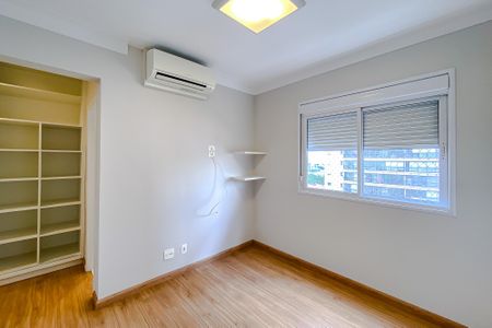 Apartamento para alugar com 146m², 3 quartos e 2 vagasQuarto 3 - Suíte