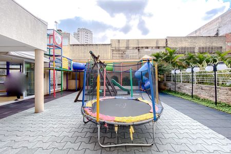 Apartamento para alugar com 146m², 3 quartos e 2 vagasÁrea comum - Playground
