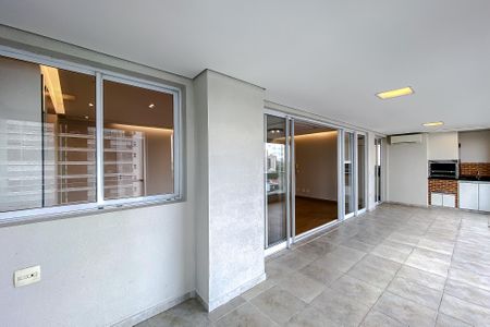 Apartamento para alugar com 146m², 3 quartos e 2 vagasVaranda da Sala