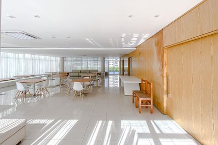 Apartamento para alugar com 146m², 3 quartos e 2 vagasÁrea comum - Salão de festas