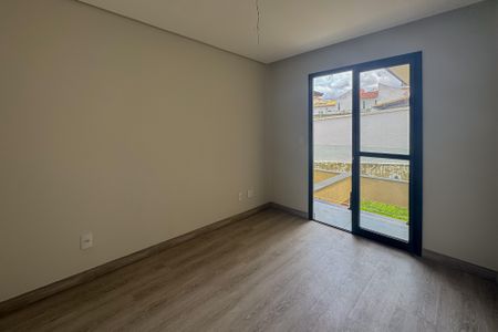 Casa à venda com 129m², 3 quartos e 2 vagasQuarto 2