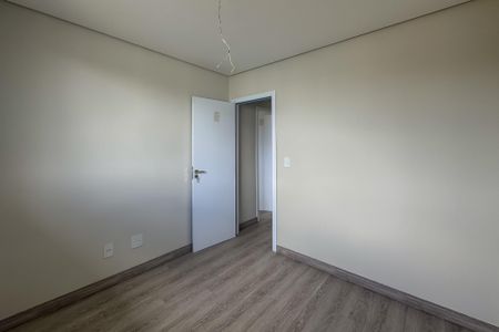 Casa à venda com 129m², 3 quartos e 2 vagasQuarto 3