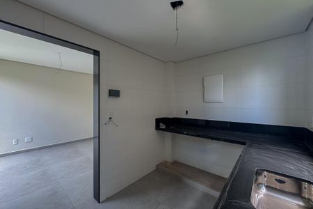 Cozinha de casa à venda com 3 quartos, 129m² em Pampulha, Belo Horizonte