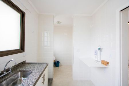 Apartamento para alugar com 70m², 2 quartos e 2 vagasCozinha