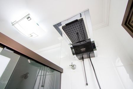 Apartamento para alugar com 70m², 2 quartos e 2 vagasBanheiro social