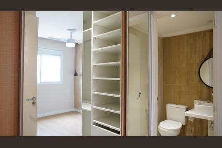 Apartamento à venda com 68m², 2 quartos e 1 vagaCloset do quarto 2