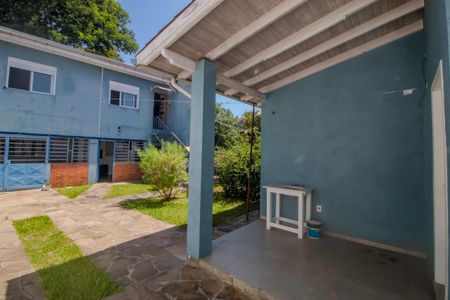 Casa à venda com 300m², 4 quartos e 3 vagas Casa à venda com 300m², 4 quartos e 3 vagasQuintal
