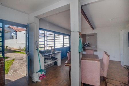 Casa à venda com 300m², 4 quartos e 3 vagas Casa à venda com 300m², 4 quartos e 3 vagasSala casa 2