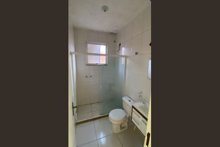 Casa de condomínio para alugar com 70m², 2 quartos e 2 vagasBanheiro