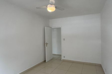 Quarto 1 de apartamento para alugar com 3 quartos, 100m² em Ponta da Praia, Santos