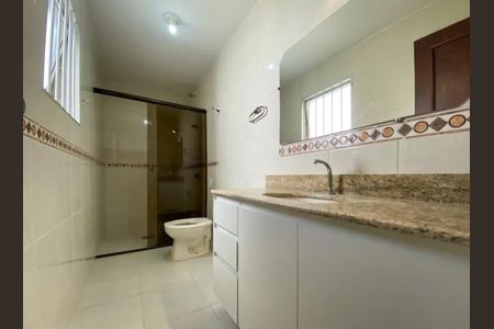 Apartamento para alugar com 180m², 4 quartos e 2 vagas