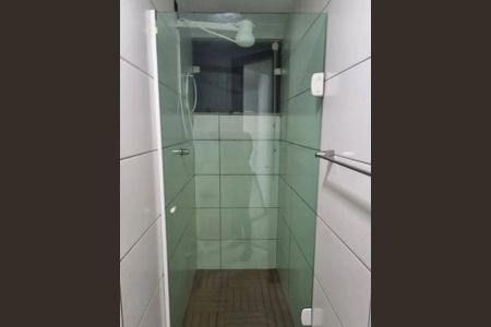 Banheiro de apartamento para alugar com 2 quartos, 60m² em Itaipuaçu, Maricá