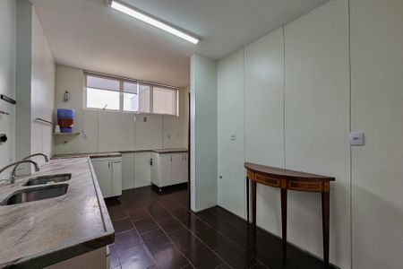 Apartamento à venda com 180m², 4 quartos e 2 vagasCozinha