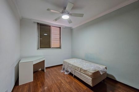 Apartamento à venda com 180m², 4 quartos e 2 vagasQuarto 2