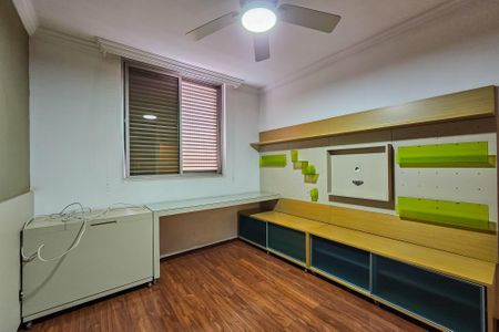Apartamento à venda com 180m², 4 quartos e 2 vagasQuarto 1