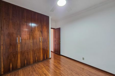 Apartamento à venda com 180m², 4 quartos e 2 vagasQuarto 3