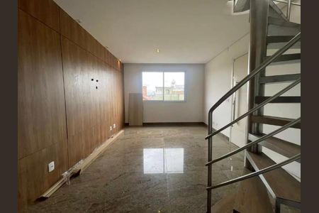 Apartamento para alugar com 3 quartos, 180m² em Padre Eustáquio, Belo Horizonte