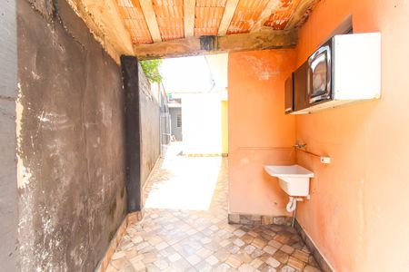 Casa para alugar com 60m², 1 quarto e sem vagaÁrea de Serviço