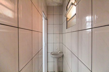 Casa para alugar com 60m², 1 quarto e sem vagaBanheiro