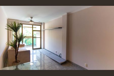 Apartamento para alugar com 115m², 3 quartos e 2 vagas