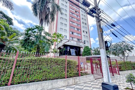 Apartamento para alugar com 88m², 3 quartos e 1 vagaFachada com Plaquinha