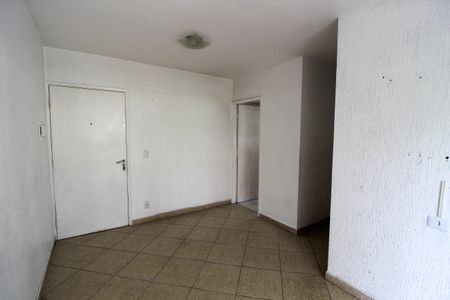 Sala de apartamento para alugar com 2 quartos, 53m² em Parque Ipe, São Paulo