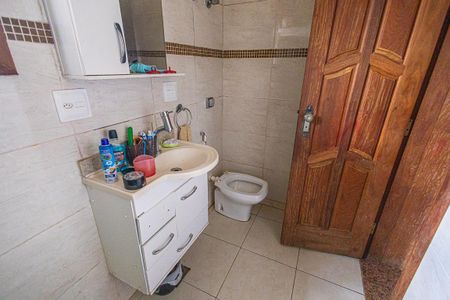 Casa à venda com 780m², 7 quartos e 3 vagas Casa à venda com 780m², 7 quartos e 3 vagassuite