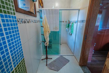 Casa à venda com 780m², 7 quartos e 3 vagas Casa à venda com 780m², 7 quartos e 3 vagassuite