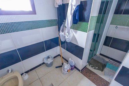 Casa à venda com 780m², 7 quartos e 3 vagas Casa à venda com 780m², 7 quartos e 3 vagassuite