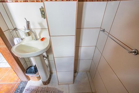 Casa à venda com 780m², 7 quartos e 3 vagas Casa à venda com 780m², 7 quartos e 3 vagaslavabo