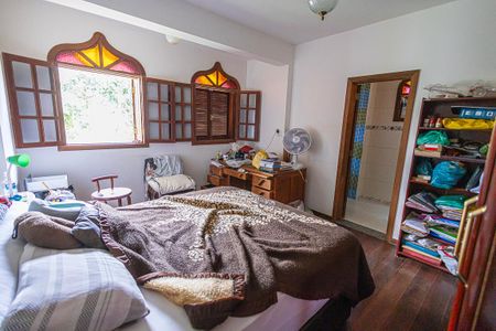 Casa à venda com 780m², 7 quartos e 3 vagas Casa à venda com 780m², 7 quartos e 3 vagasquarto 1 / suite