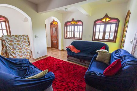 Casa à venda com 780m², 7 quartos e 3 vagas Casa à venda com 780m², 7 quartos e 3 vagassala 2 / 2º andar