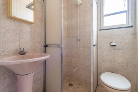 Apartamento à venda com 68m², 2 quartos e 1 vagaBanheiro Social