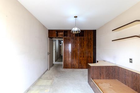 Apartamento à venda com 313m², 4 quartos e 2 vagas Apartamento à venda com 313m², 4 quartos e 2 vagasQuarto 1