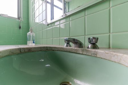 Apartamento à venda com 313m², 4 quartos e 2 vagas Apartamento à venda com 313m², 4 quartos e 2 vagasBanheiro Social