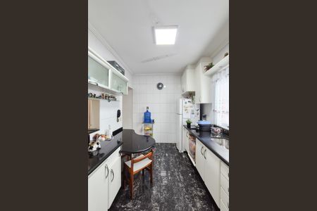 Apartamento à venda com 123m², 3 quartos e 3 vagasCozinha - Armários