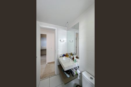 Apartamento para alugar com 110m², 3 quartos e 2 vagas Apartamento para alugar com 110m², 3 quartos e 2 vagasBanheiro