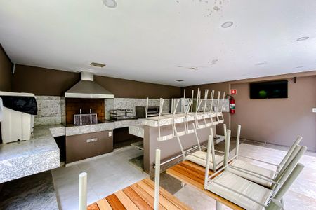 Apartamento para alugar com 110m², 3 quartos e 2 vagasÁrea comum - Churrasqueira