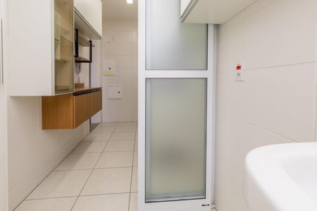 Apartamento para alugar com 78m², 3 quartos e 1 vagaÁrea de Serviço